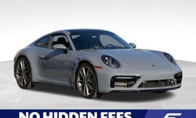 2025 Porsche 911 Carrera S