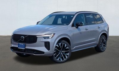2026 Volvo XC90 Ultra Dark