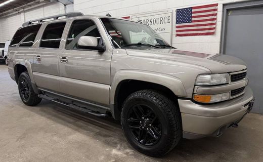 2003 Chevrolet Suburban LT