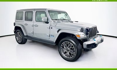 2023 Jeep Wrangler Sahara 4XE