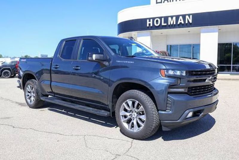 2020 Chevrolet Silverado — a typically priced live listing