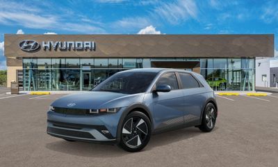 2026 Hyundai Ioniq 5 SE
