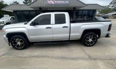 2015 GMC Sierra Base