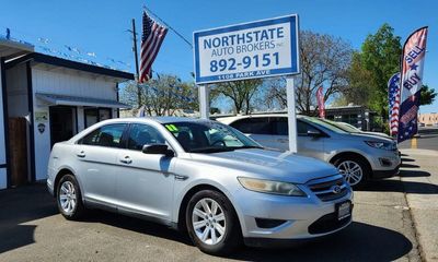 2011 Ford Taurus SE