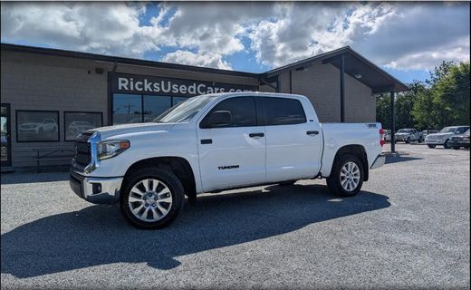 2018 Toyota Tundra SR5