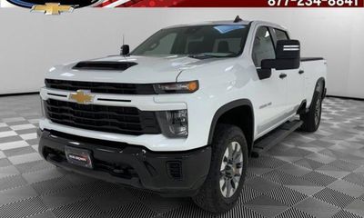 2024 Chevrolet Silverado HD Custom