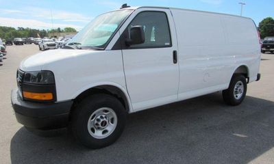 2026 GMC Savana 3500