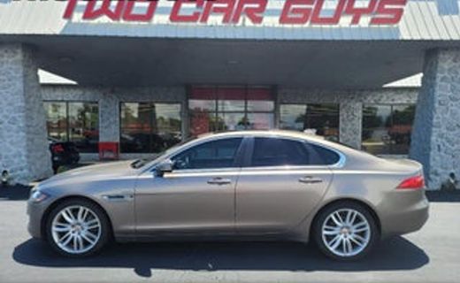 2017 Jaguar XF Prestige