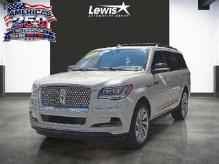 2022 Lincoln Navigator Reserve