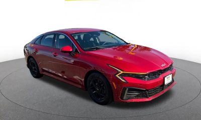 2025 Kia K5 LXS