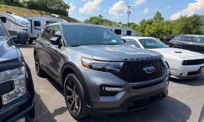 2023 Ford Explorer ST