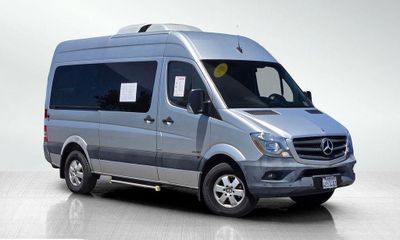 2016 Mercedes-Benz Sprinter 2500 144 WB