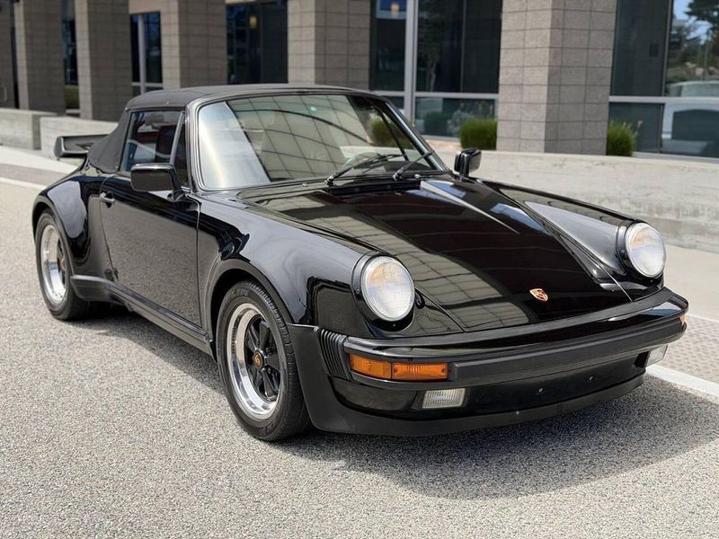 1988 Porsche 911 — a typically priced live listing