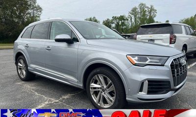 2022 Audi Q7 Quattro Premium Plus