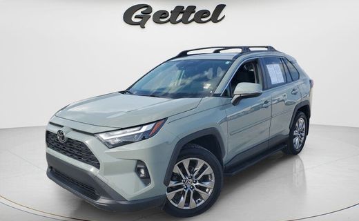 2022 Toyota RAV4 XLE Premium