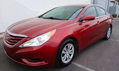 2011 Hyundai Sonata Middle Level