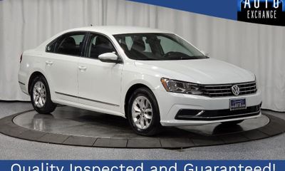 2016 Volkswagen Passat 1 8T S