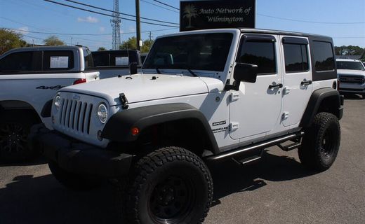 2016 Jeep Wrangler Sport