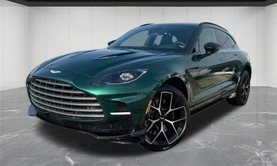 2026 Aston Martin DBX DBX707