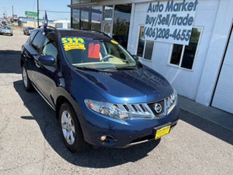 2010 Nissan Murano — a typically priced live listing