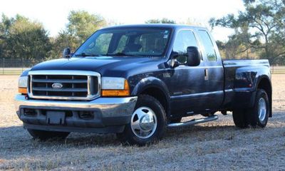 2001 Ford F-350 XLT SuperCab