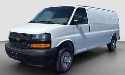 2026 Chevrolet Express EXT