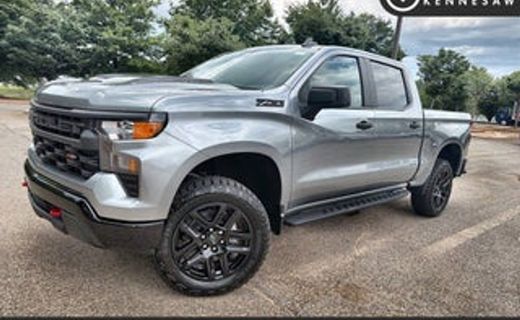2026 Chevrolet Silverado Custom
