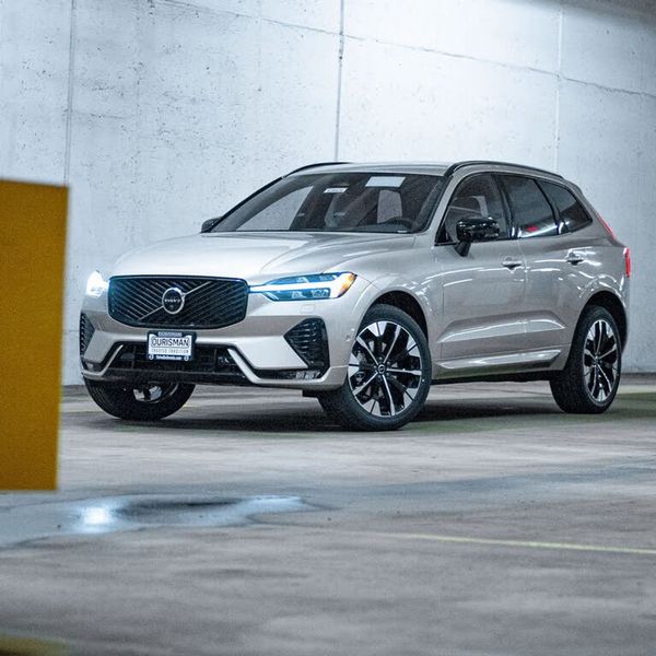 2026 Volvo XC60 — a typically priced live listing