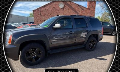 2011 GMC Yukon SLE