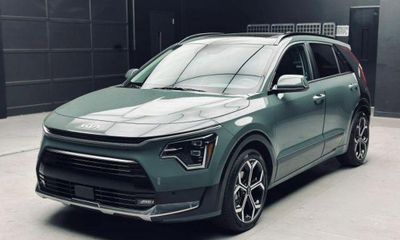2023 Kia Niro SX