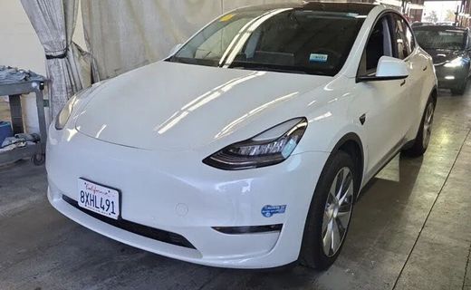 2021 Tesla Model Y Long Range
