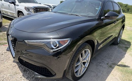 2018 Alfa Romeo Stelvio Sport