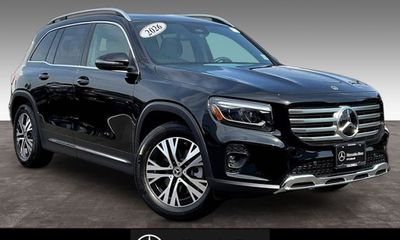 2026 Mercedes-Benz GLB-Class GLB250