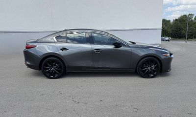 2022 Mazda MAZDA3 Premium Plus Package