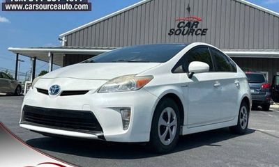 2014 Toyota Prius Three