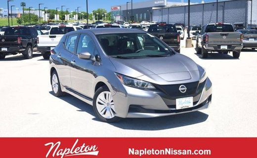 2025 Nissan Leaf S