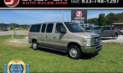 2012 Ford E-350 E350 XLT Super