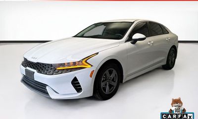 2022 Kia K5 LXS