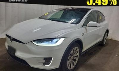 2018 Tesla Model X 75D