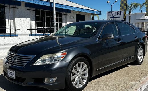 2010 Lexus LS 460