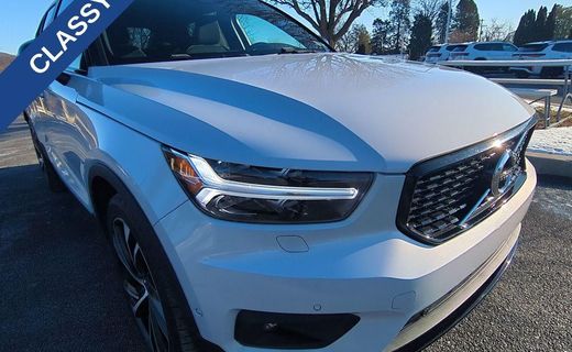 2021 Volvo XC40