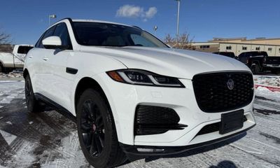 2021 Jaguar F-Pace P340 S