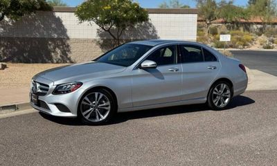2020 Mercedes-Benz C-Class C300