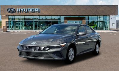 2026 Hyundai Elantra SE
