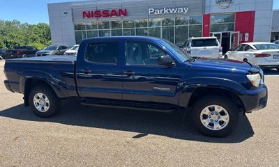 2013 Toyota Tacoma Delux