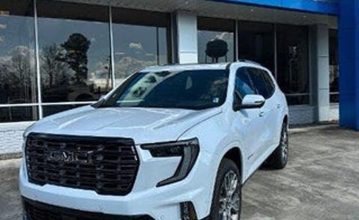 2026 GMC Acadia Denali