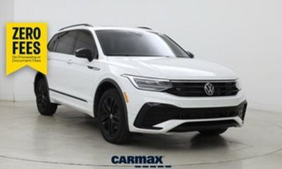 2022 Volkswagen Tiguan 4MOTION SE Black
