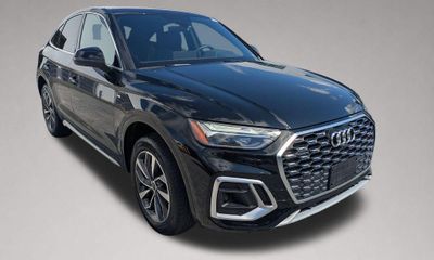 2025 Audi Q5 S Line Quattro