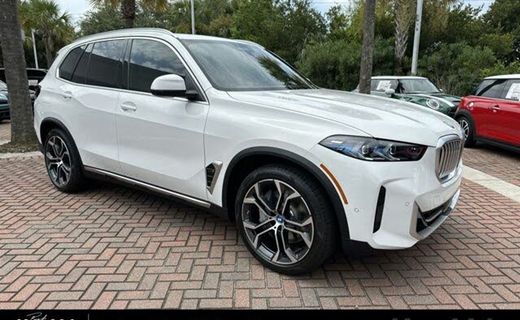 2024 BMW X5 XDRIVE50E