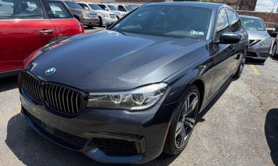 2019 BMW 740i